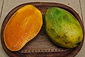 Mango (Mangifera indica)